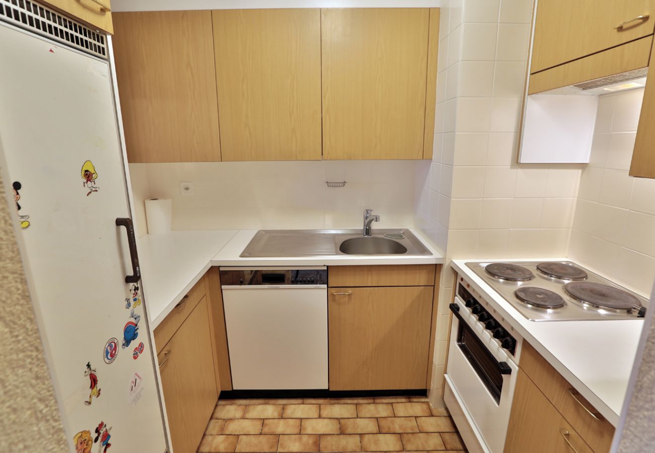 Ferienwohnung in Verbier - Mondzeu A249** Ferienwohnung in Verbier - Mondzeu A249**