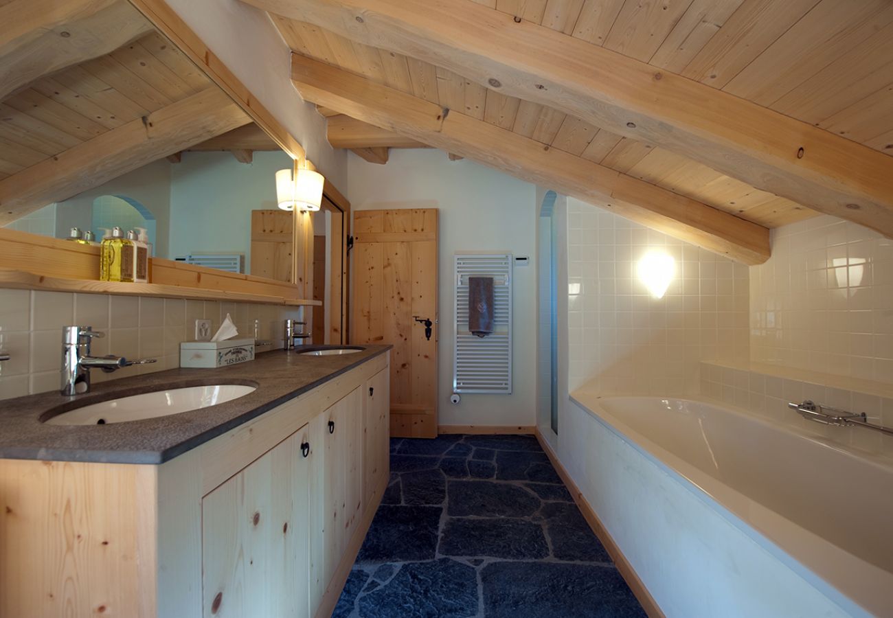 Apartment in Verbier - Le Petit Bois Ouest***** Apartment in Verbier - Le Petit Bois Ouest*****