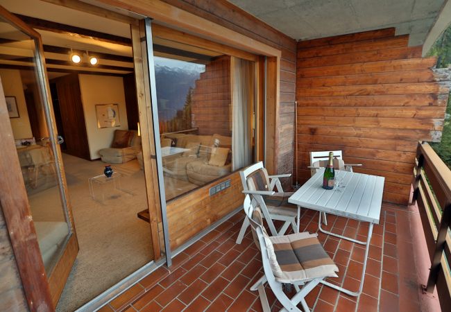 Apartment in Verbier - Mondzeu A249** Apartment in Verbier - Mondzeu A249**