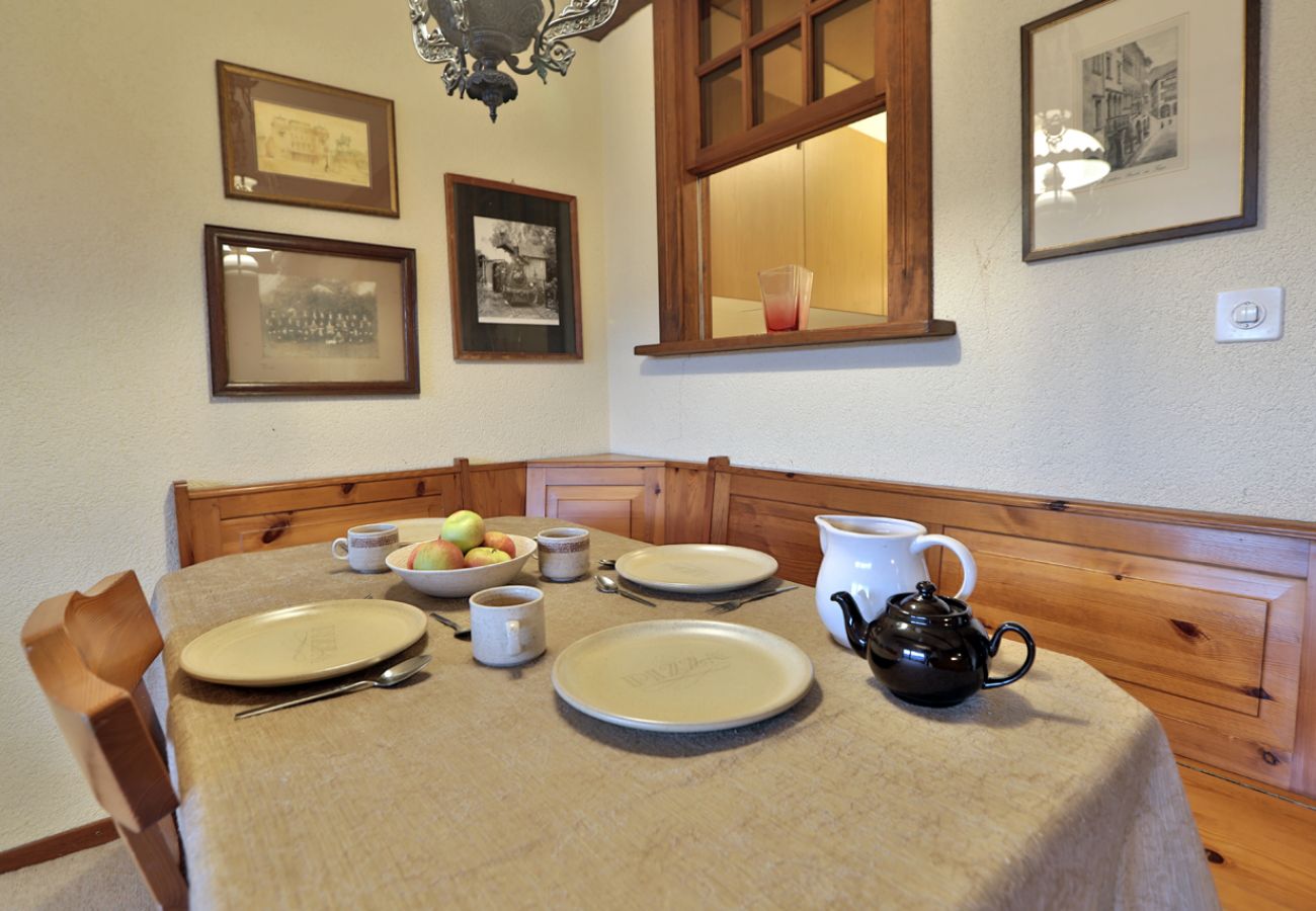 Apartment in Verbier - Mondzeu A249** Apartment in Verbier - Mondzeu A249**