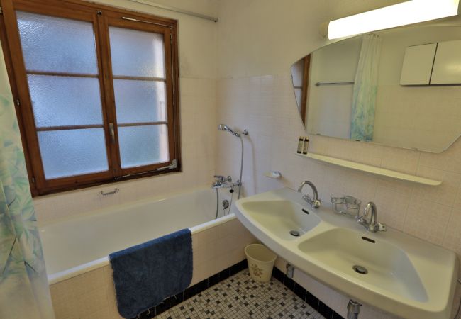 Apartment in Verbier - Pin Arole 1** Apartment in Verbier - Pin Arole 1**