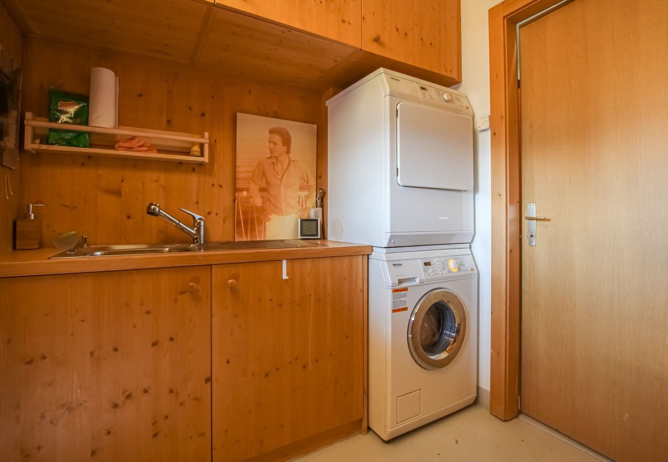 Chalet Ibex - Laundry room - Verbier Location ™ Laundry room