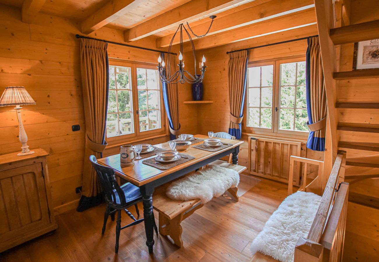 Chalet Ibex - Dining table - Verbier Location™ Chalet Ibex - Dining table