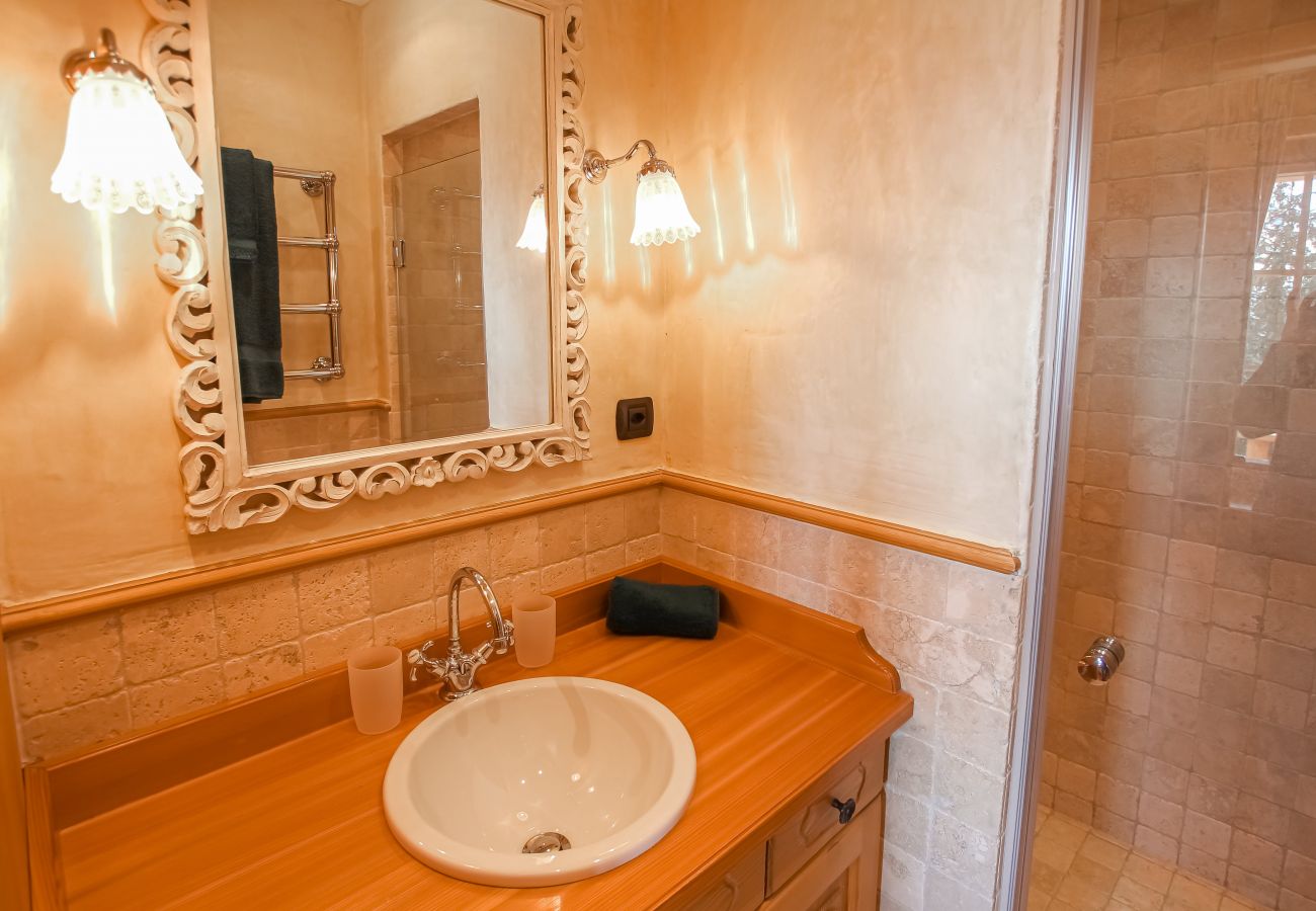 Chalet Ibex - Shower room on the ground floor - Verbier Location ™ Shower room