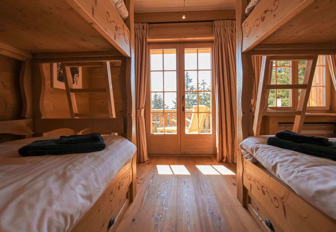 Chalet Ibex - Bedroom 4 people - Verbier Location ™ Bedroom 4 people