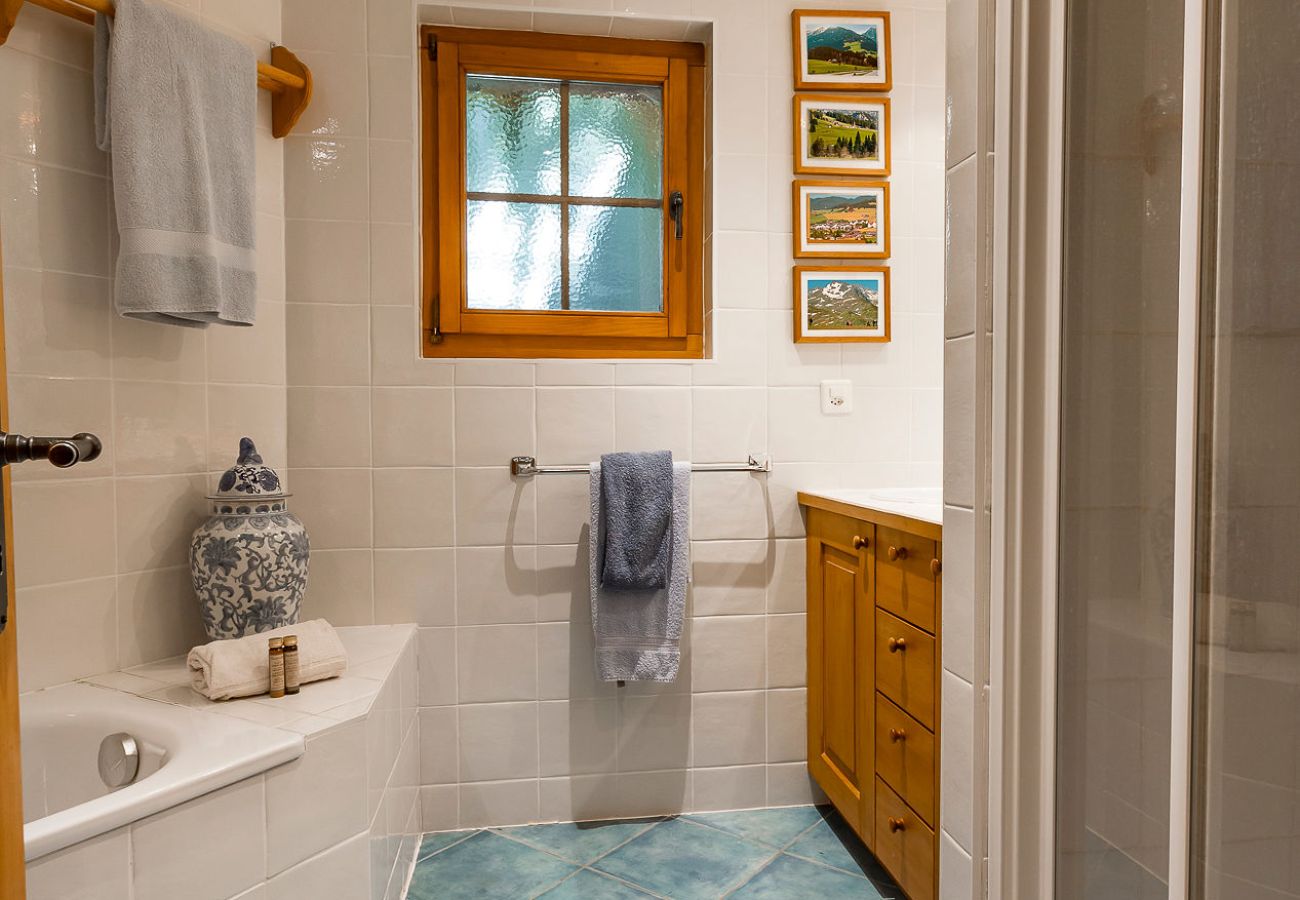 Chalet in Verbier - Chalet La Cot des Loups**** Chalet in Verbier - Chalet La Cot des Loups****