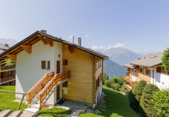 Apartamento en Verbier - Pin Arole Rez** Apartamento en Verbier - Pin Arole Rez**