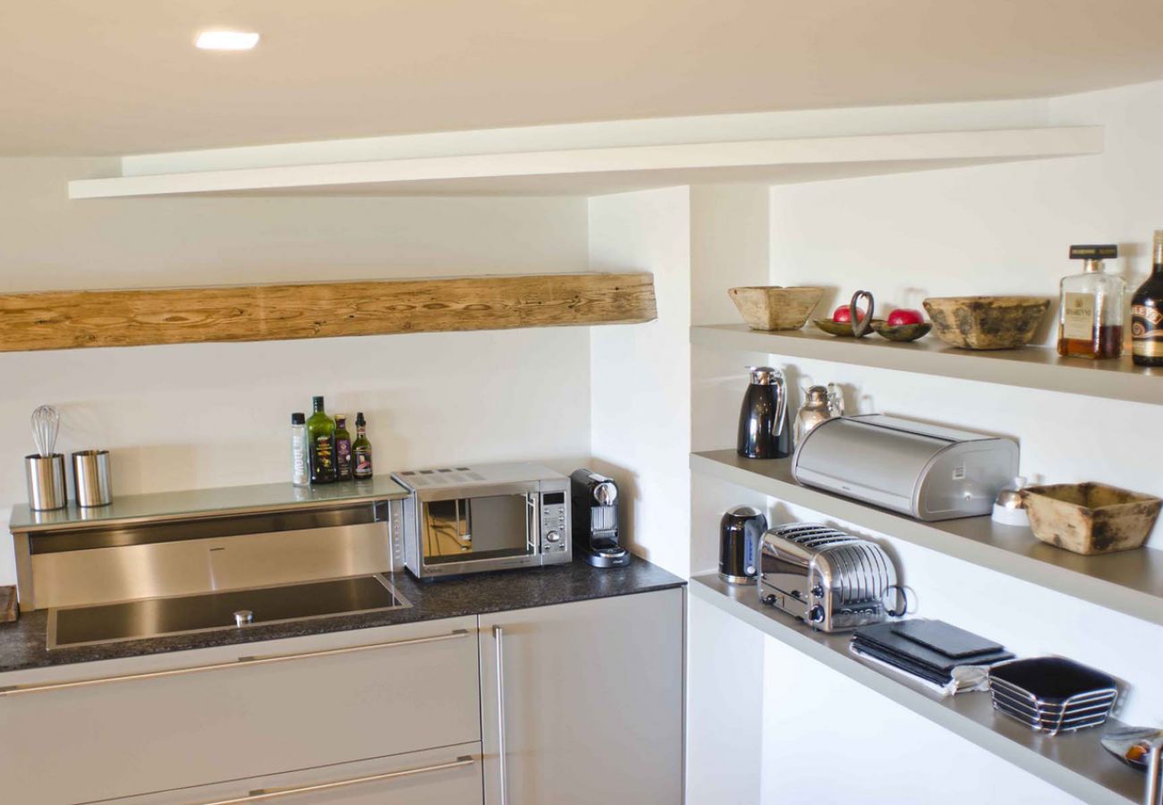 Appartement Basalte C01/02  - Cuisine Appartement Basalte C01/02 - Cuisine ouverte, entièrement équipée et un coin salle à manger