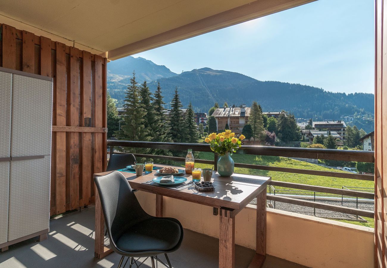 Studio Arcades B202 à Verbier - terrasse Studio Arcades B202 à Verbier - balcon et vue